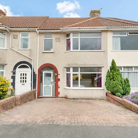 度假居 Big House In Filton Sleeps Up To 8